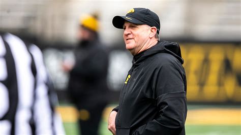 Phil Parker's secrets to building Iowa football's elite defense.